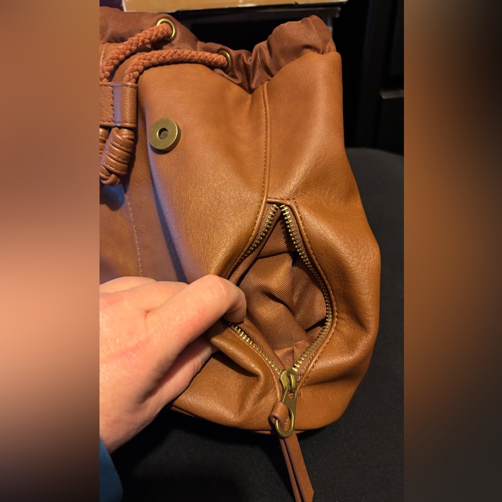 Universal thread brown backpack - Picture 4 of 4